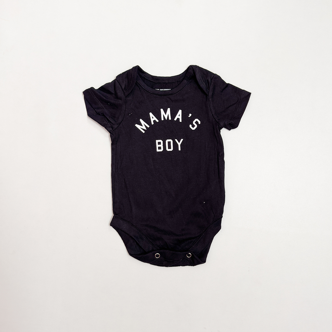 BLACK MAMAS BOY PRINTED ONESIE