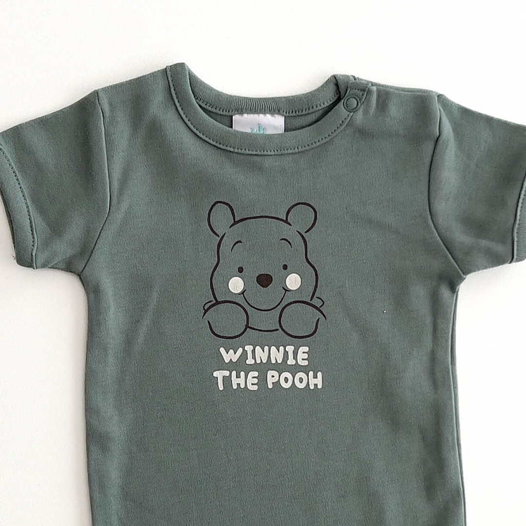 WINNIE THE POOH ONESISE