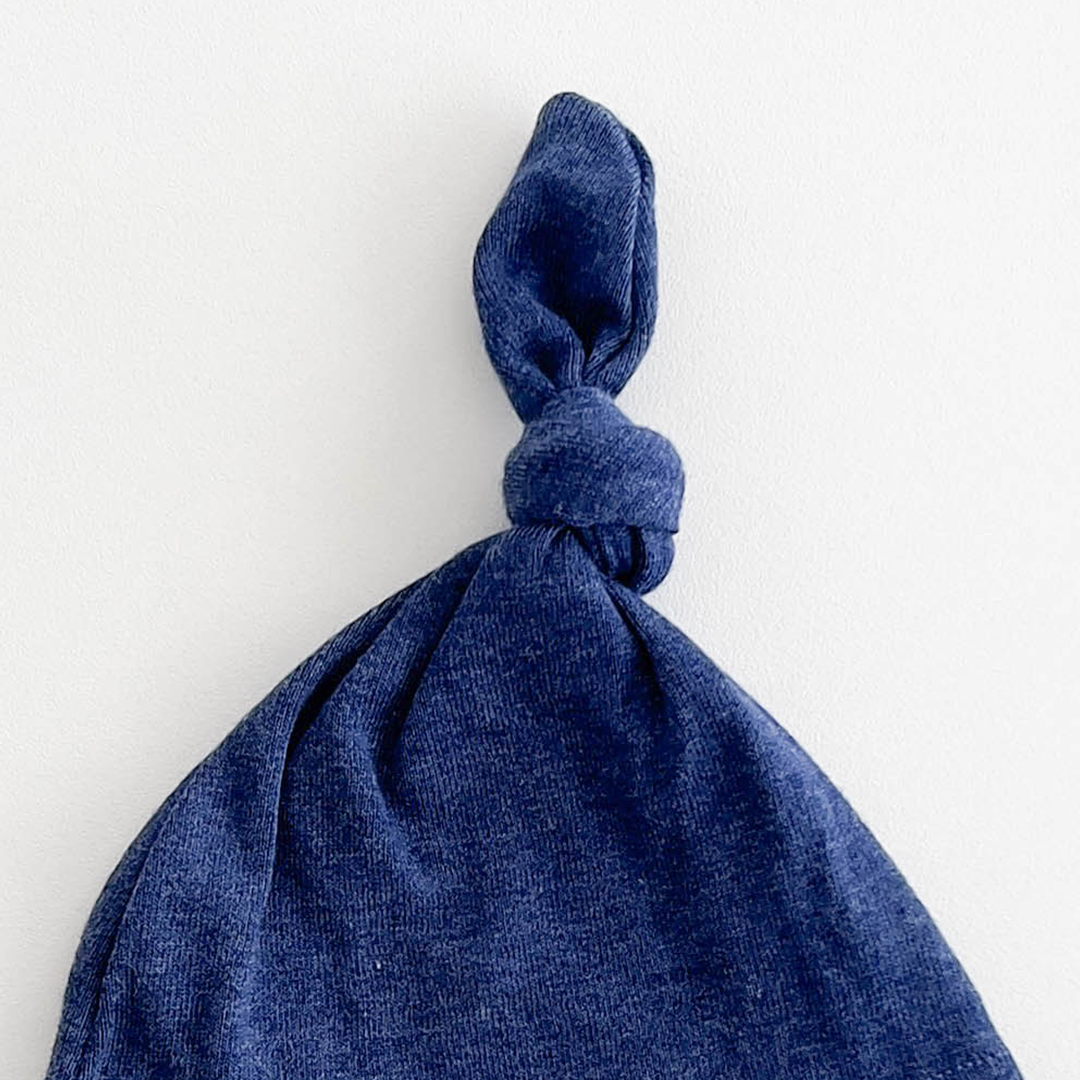 BLUE KNOTED CAP