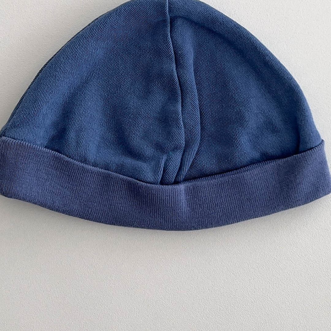 BLUE GREY COLORED CAP