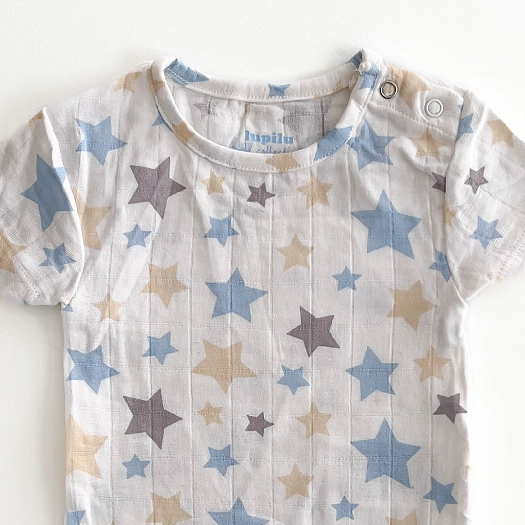 MUSLIN STAR PRINTED ONESIE