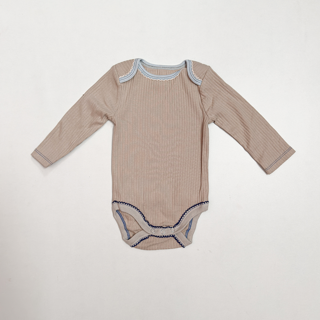 BEIGE RIBBED ONESIE