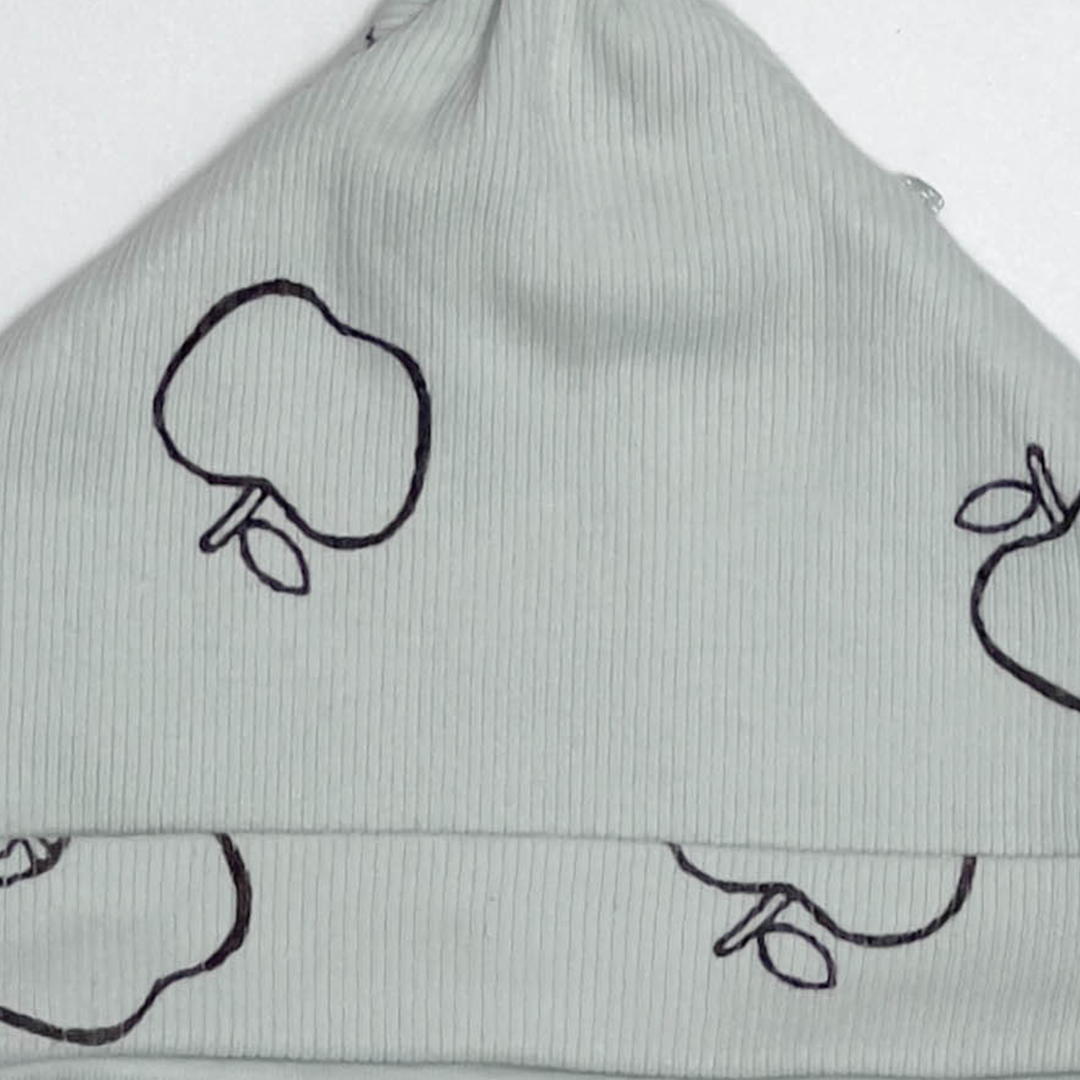 SAGE GREEN RIBBED KNOTED CAP