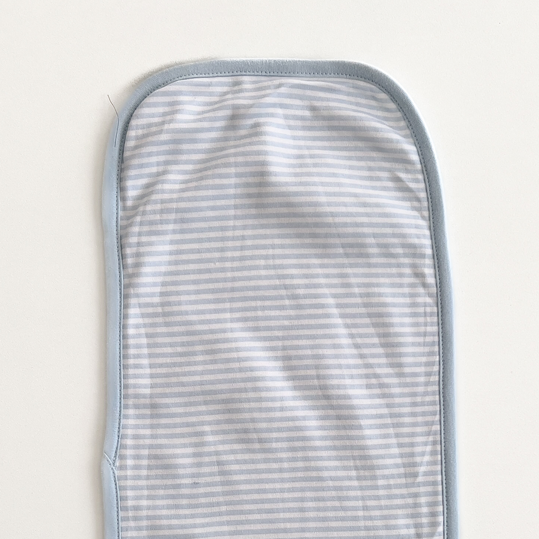 BLUE AND WHITE STRIPED BURP CLOTH