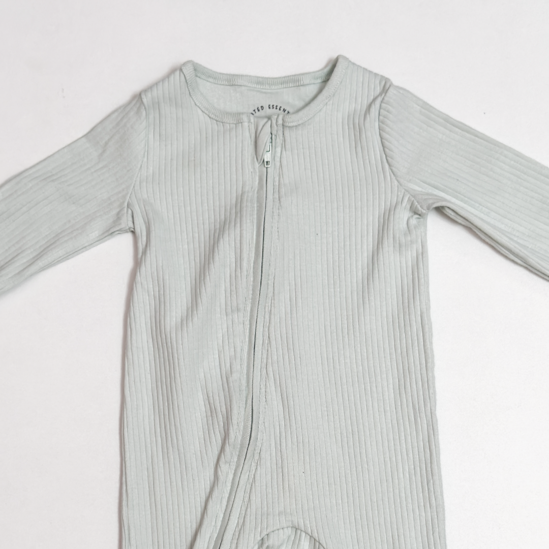 SAGE RIBBED ZIPPER SLEEPSUIT