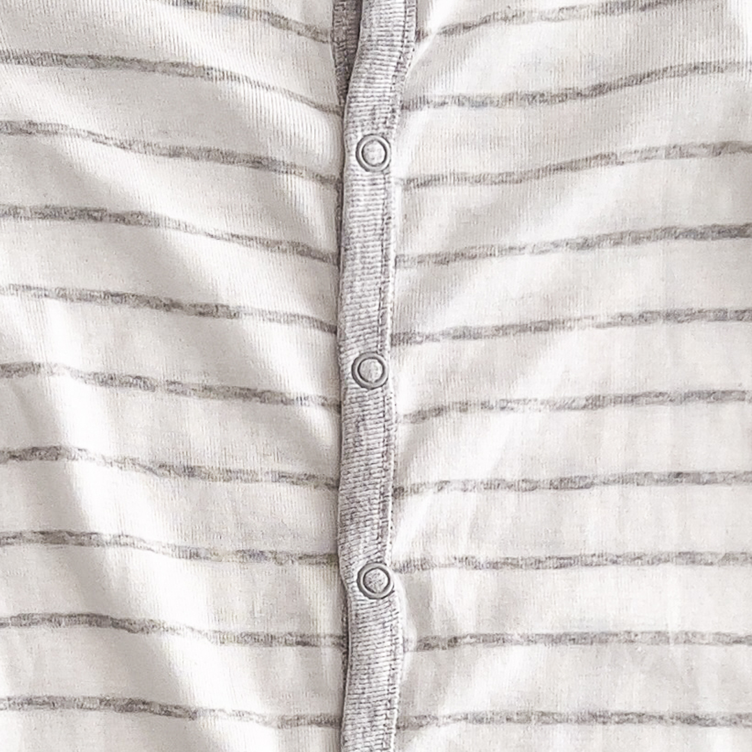 H&M GREY STRIPED SLEEPSUIT