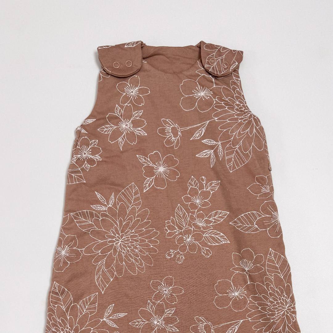 BROWN FLORAL SLEEPING BAG