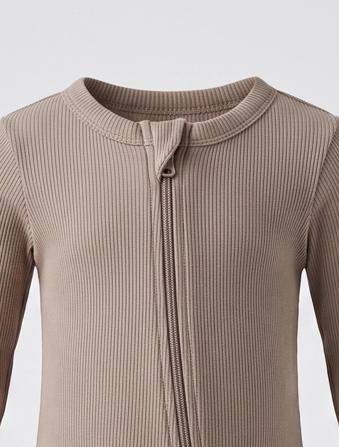 Beige ribbed zipper sleepsuit