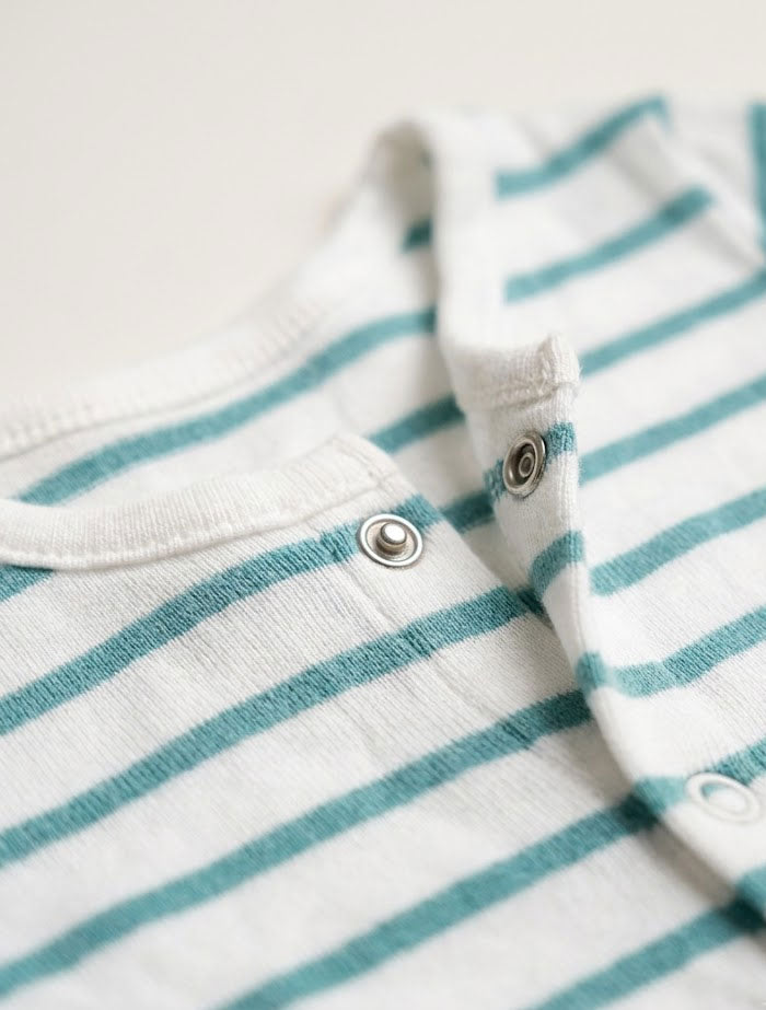 White and green stripes button sleepsuit