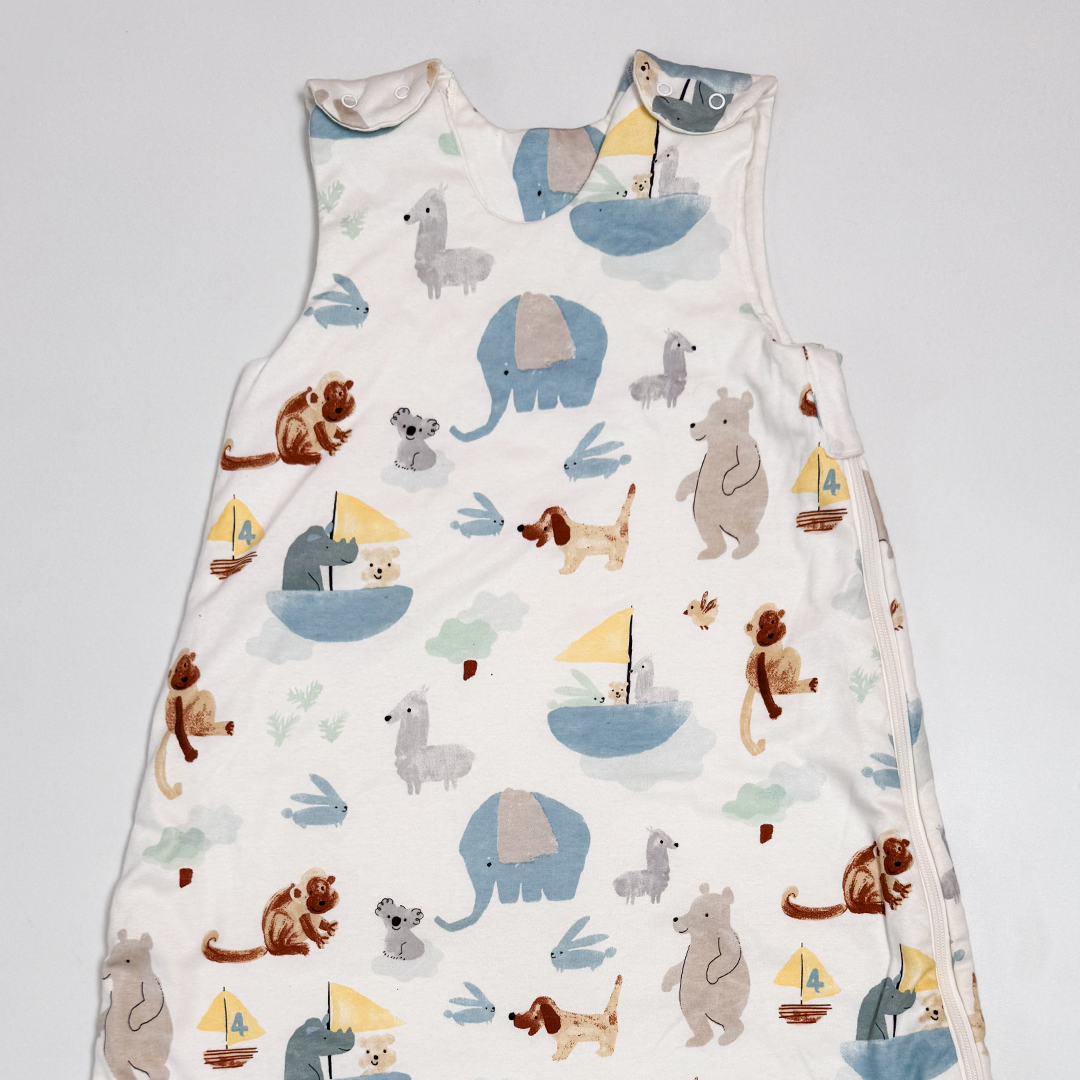 ANIMAL PRINTED SLEEPING BAG