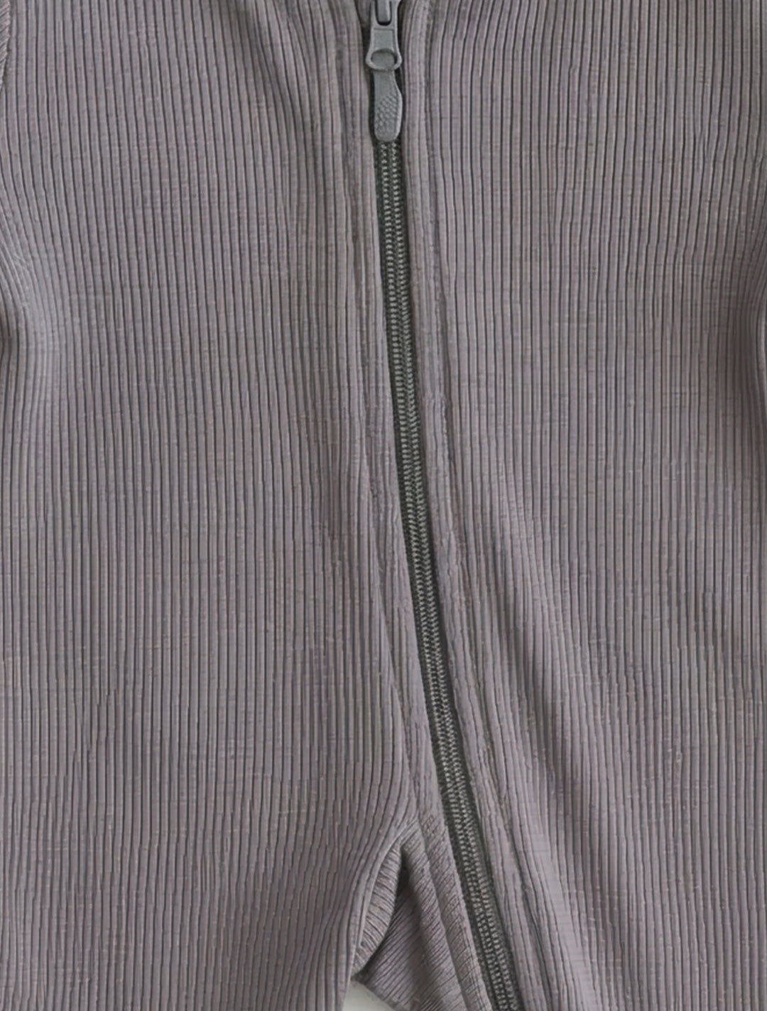 GREY RIBBED SLEEPSUIT