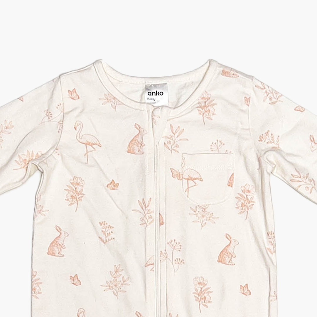 PEACH PATTERNED ZIPPER SLEEPSUIT