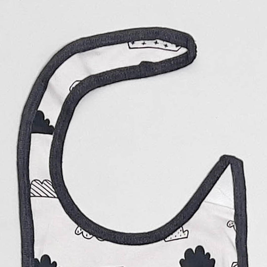 WHITE CLOUD PRINTED ROUND BIBS