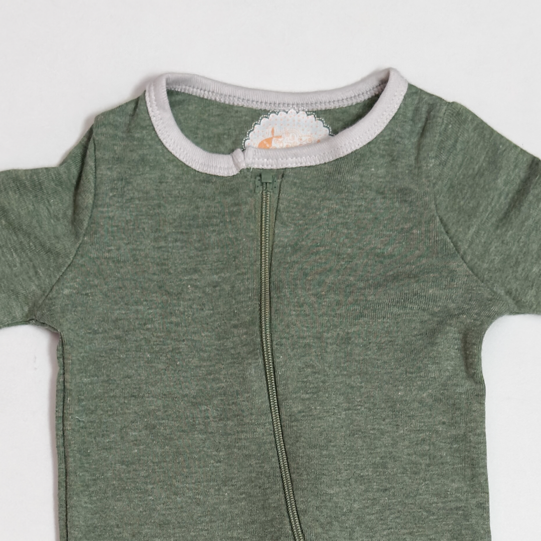GREEN ZIPPER SLEEPSUIT