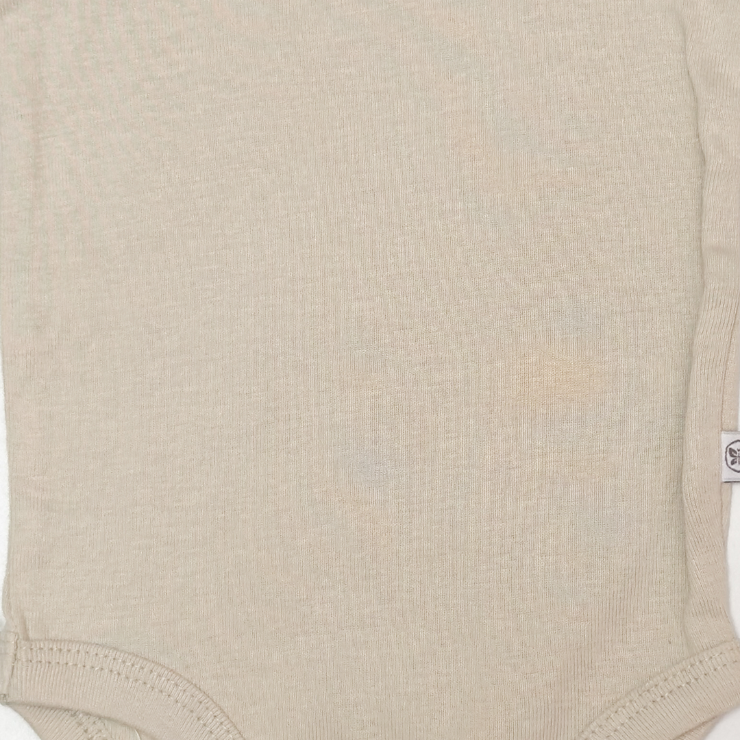 DARK VANILLA PLAIN RUFFLE ONESIE