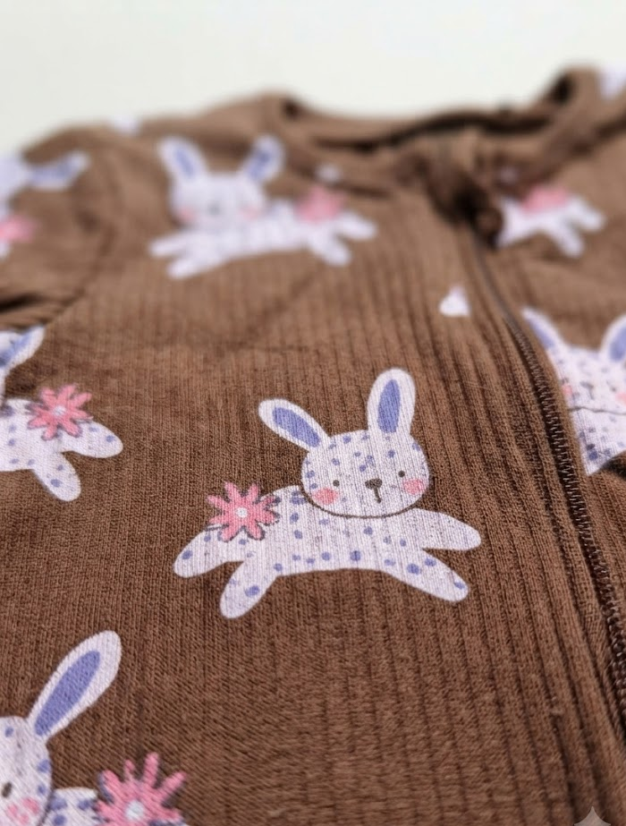 Brown ribbed zipper sleepsuit