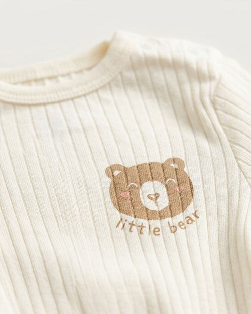 Ribbed bear printed onesie