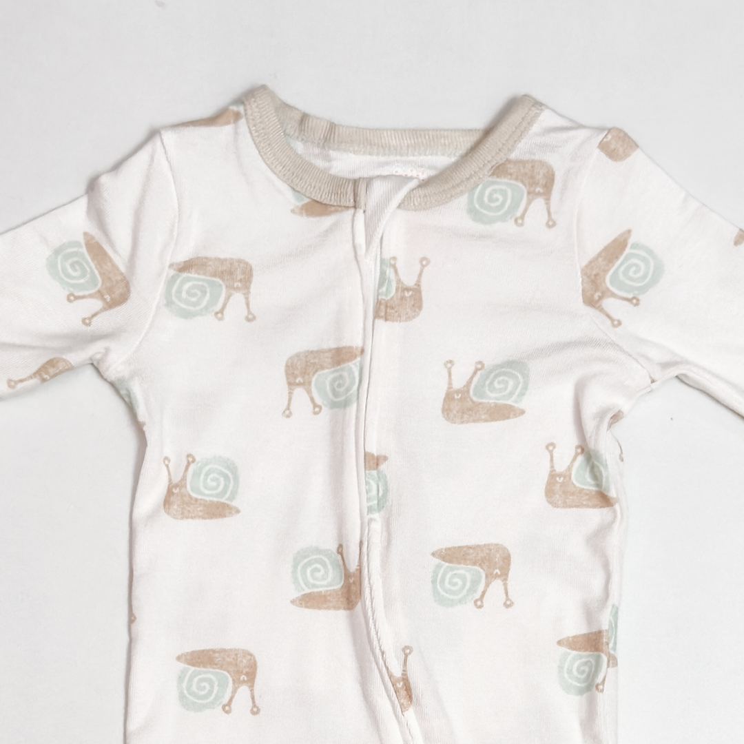 WHITE PRINTED ZIPPER VISCOUS SLEEPSUIT