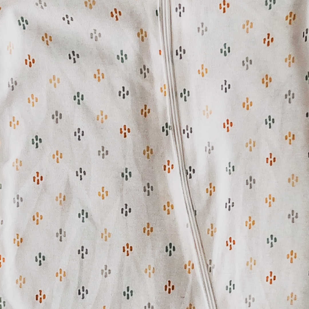 WHITE PATTERNED SLEPPSUIT