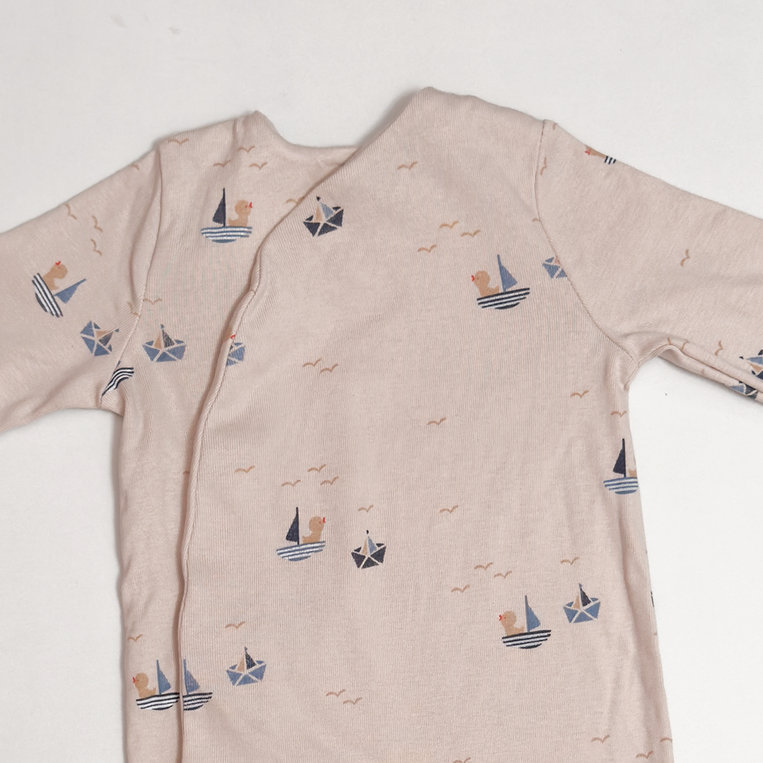 BEIGE PRINTED SLEEPSUIT