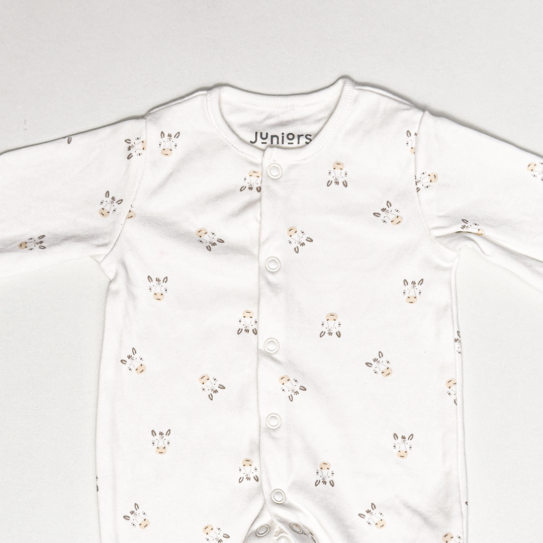 WHITE ZEBRA PATTERNED SLEEPSUIT