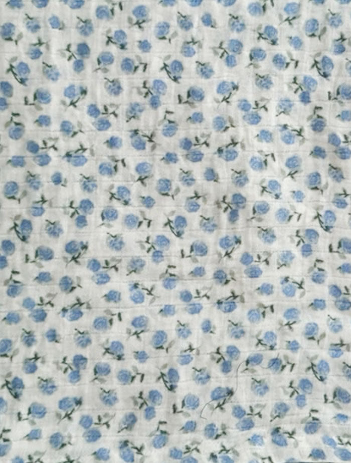 Blue Blossom – Muslin Swaddle
