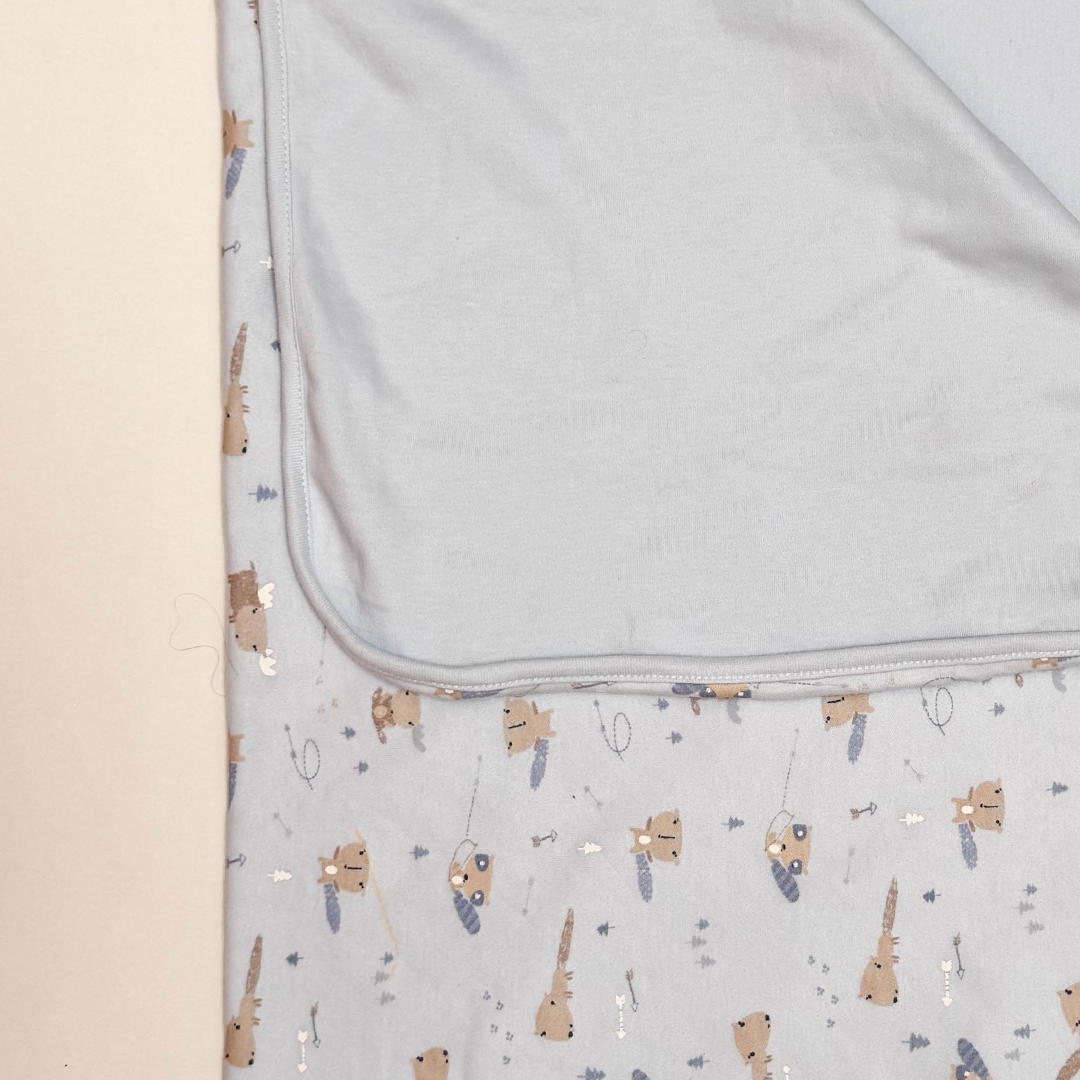 BLUE PRINTED DOUBLE SIDE SWADDLE