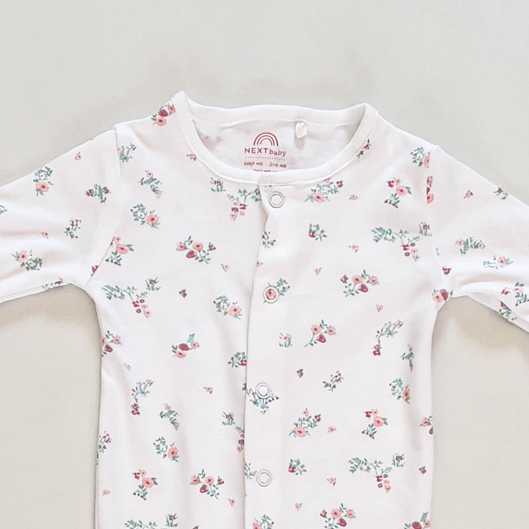 WHITE FLORAL PRINTED SLEEPSUIT