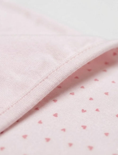 BABY PINK LOVE PATTERNED SWADDLE TOWEL