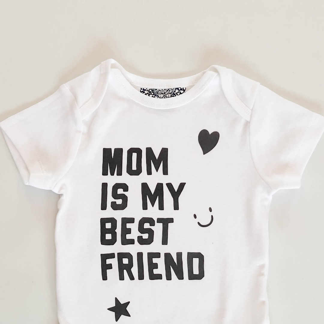 WHITE PRINTED ONESIE