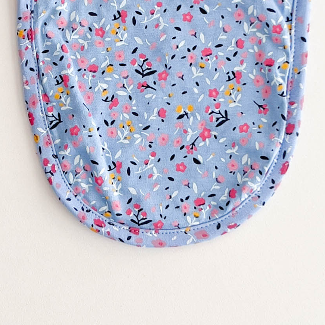 BLUE FLORAL ROUND BIB