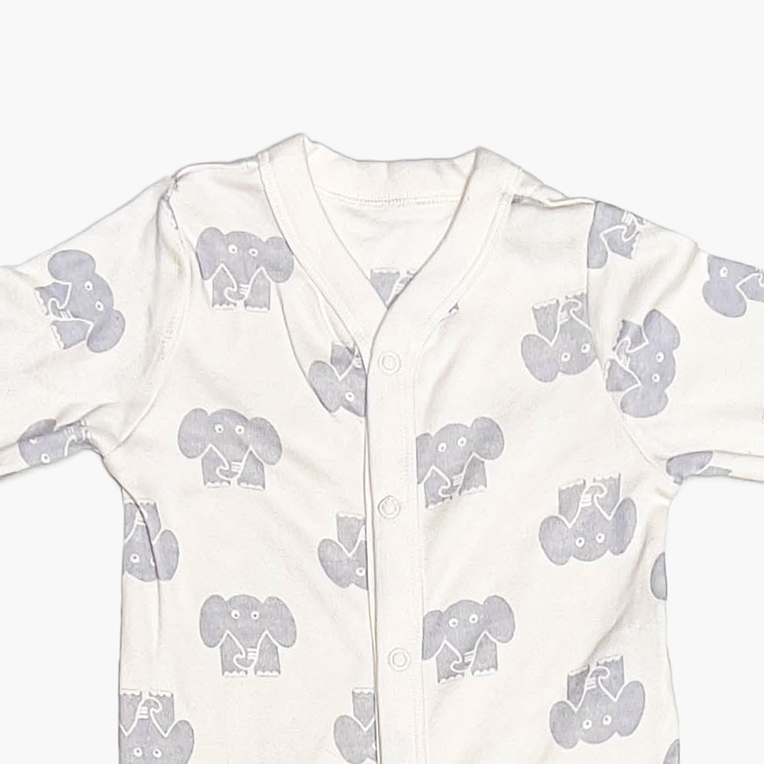 ELEPHANT PATTERNED SLEEPSUIT