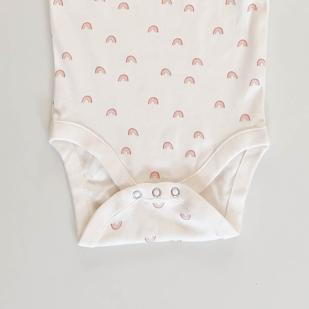 RAINBOW PRINTED SLEEVLESS ONESIES