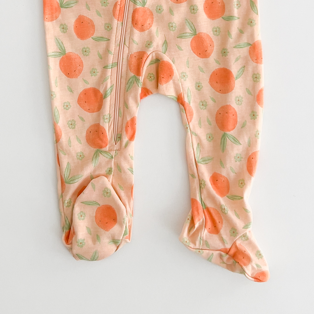 ORANGE PRINTED SLEEPSUIT