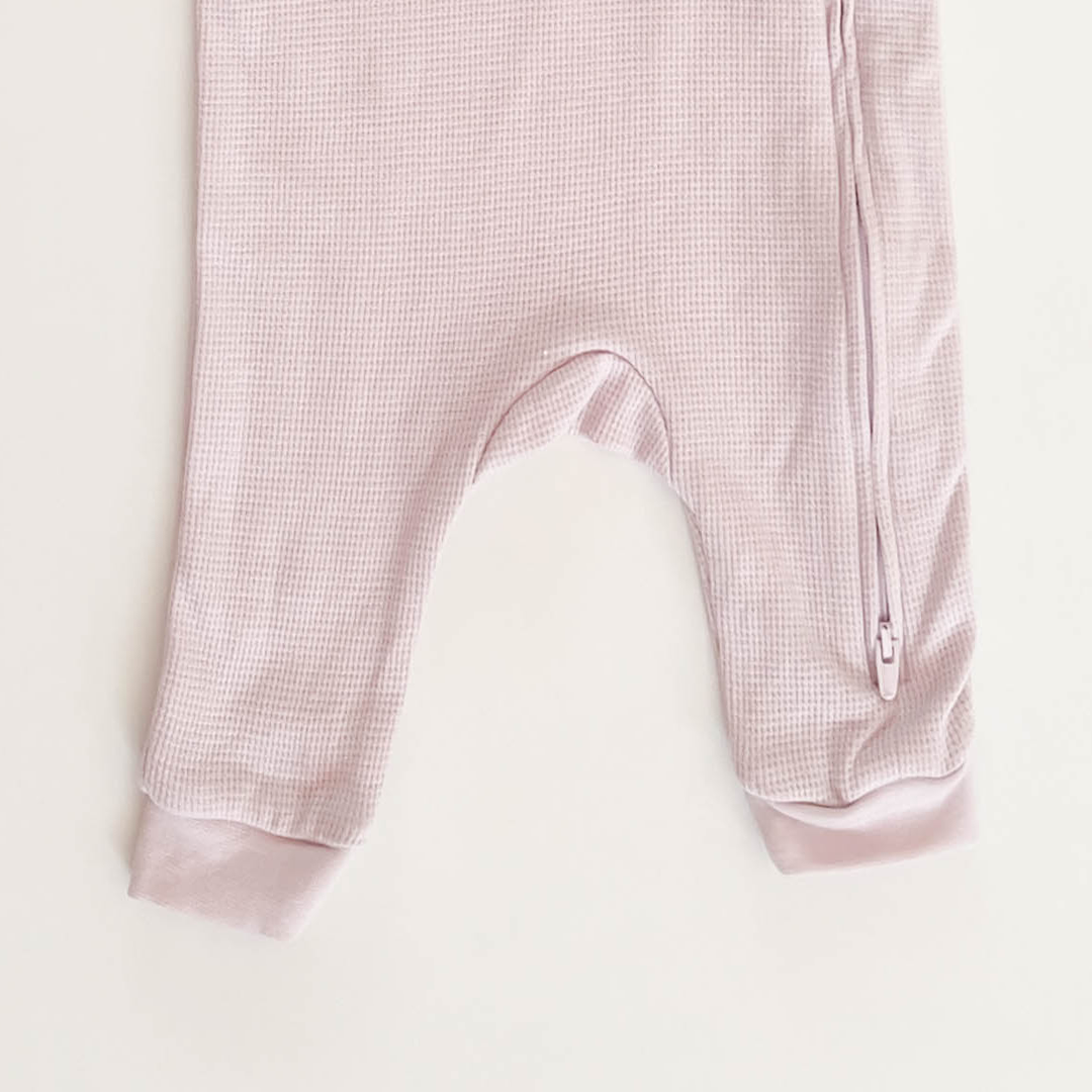 LAVENDER ELE KNITTED ZIPPER ROMPER