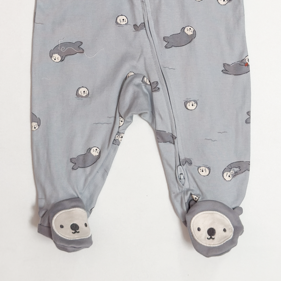 GREY PRINTED ZIPPER SLEEPSUIT
