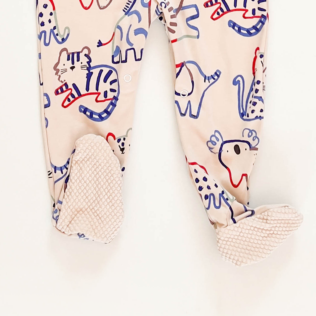 ANIMAL PATTERNED SLEEPSUIT
