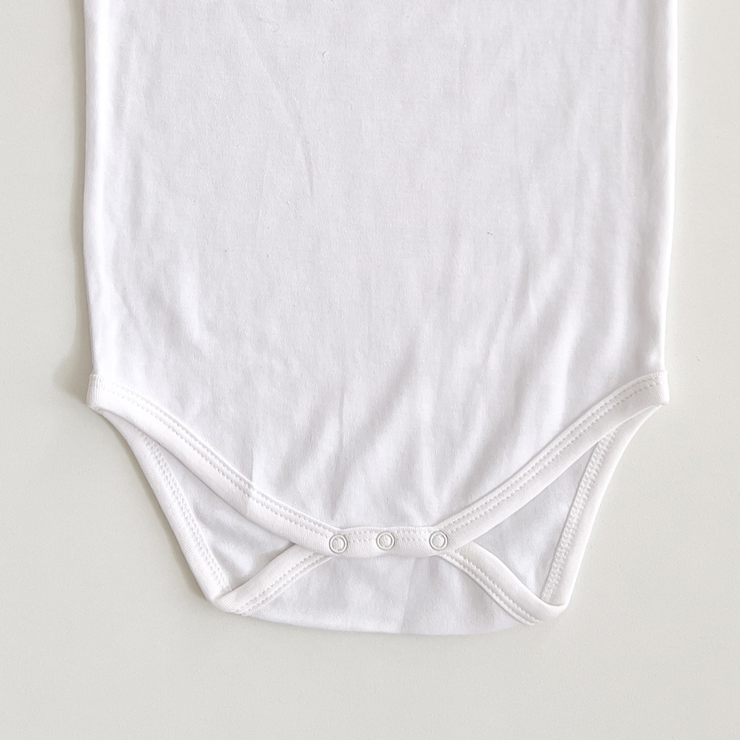 WHITE SLEEVLESS ONESIE