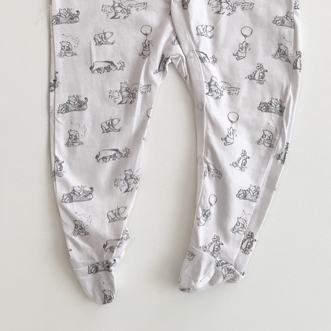 DISNEY BABYBLACK AND WHITE PRINTED SLEEPSUIT