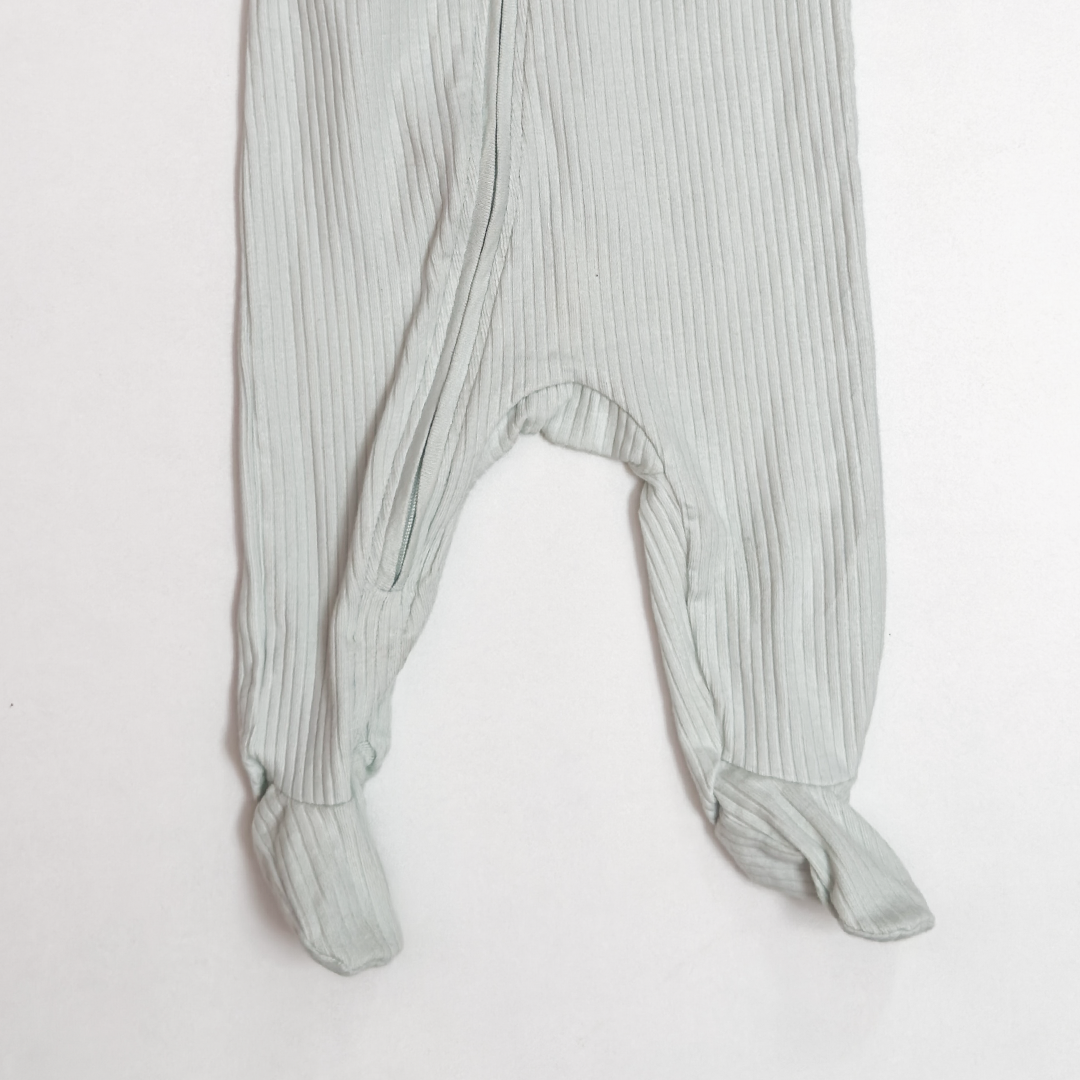 SAGE RIBBED ZIPPER SLEEPSUIT