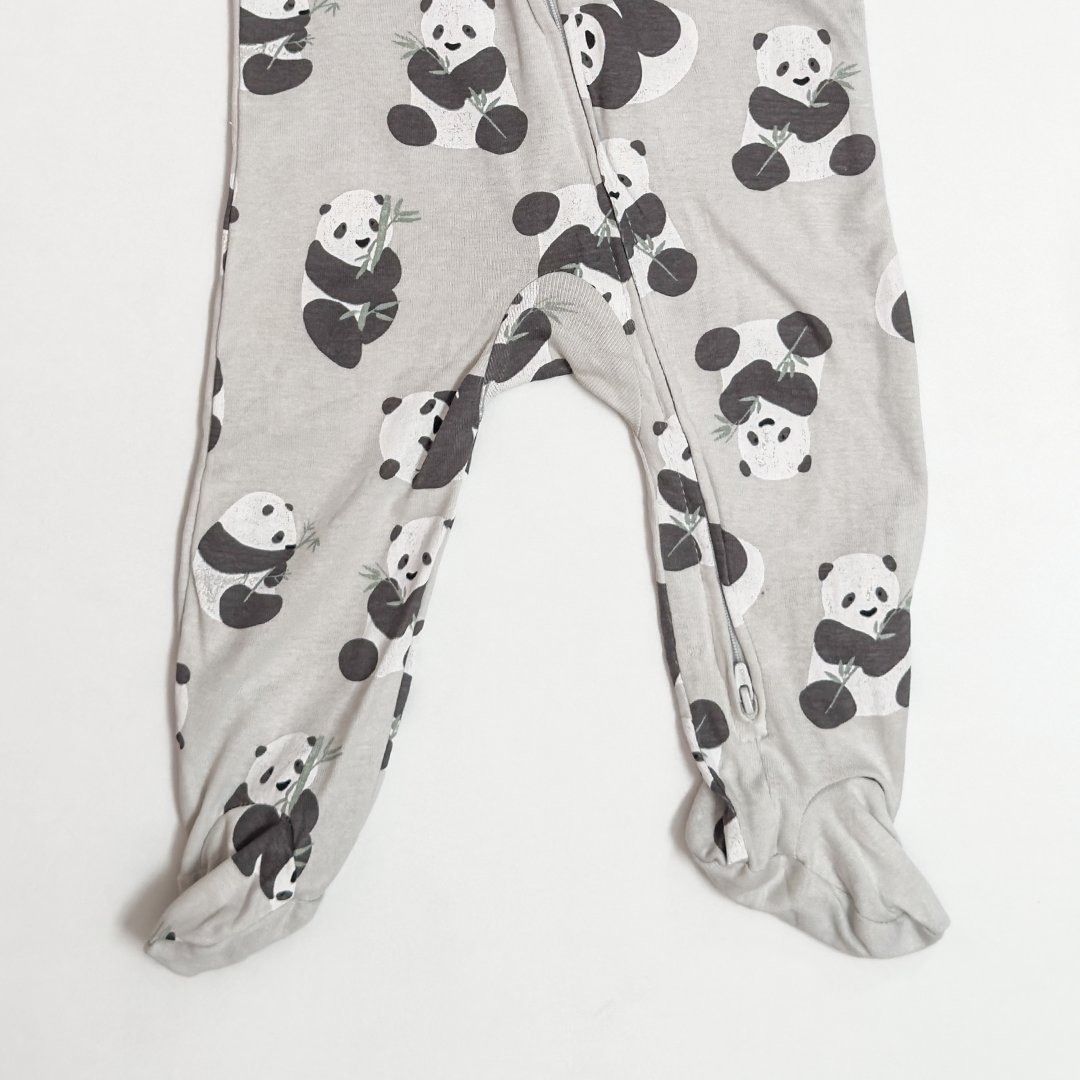 PANDA PRINTED ZIPPER SLEEPSUIT
