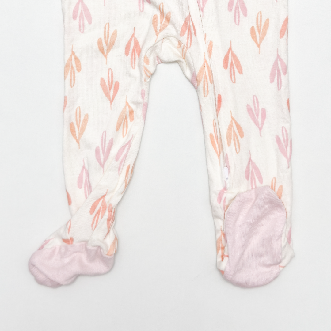 WHITE AND PINK PATTERNED VISCOUS SLEEPSUIT
