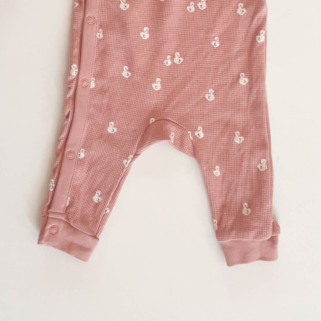 DUSKY PINK DUCK PRINT KNITTED ROMPER