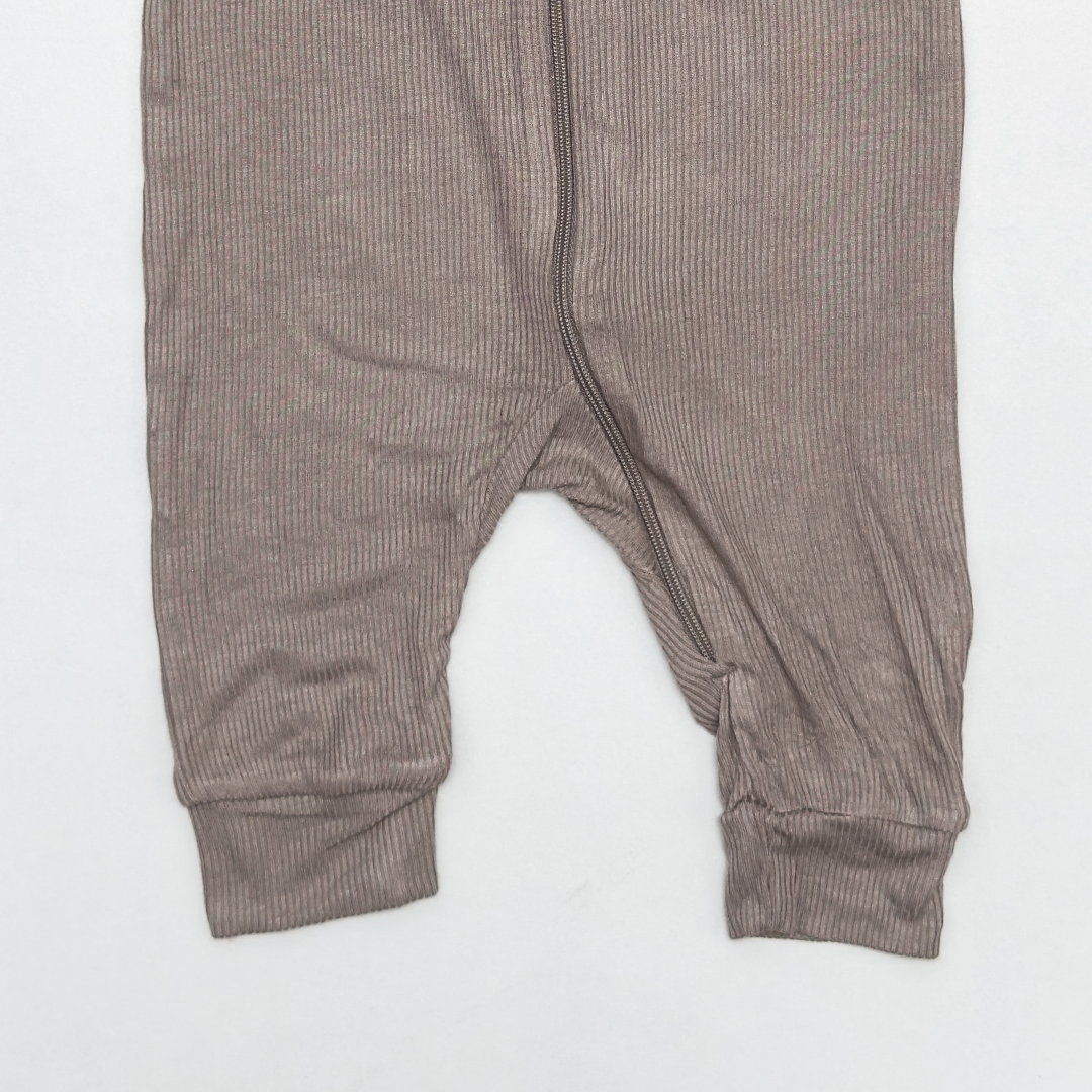 TAUPE RIBBED ZIPPER ROMPER