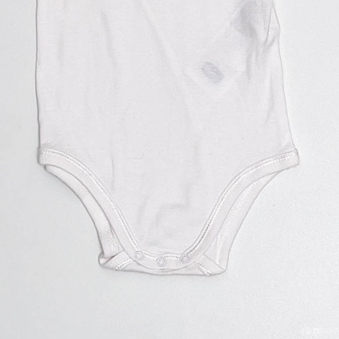 WHITE CHICCCO PRINTED ONESIE