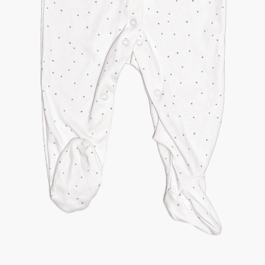 WHITE STAR PRINTED SLEEPSUIT
