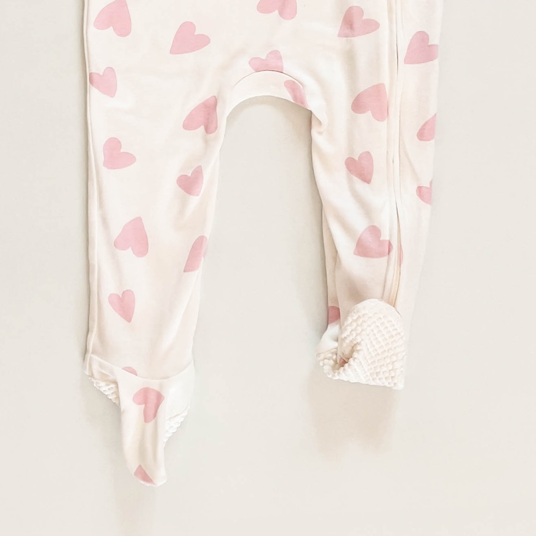 PINK LOVE PRINTED SLEEPSUIT