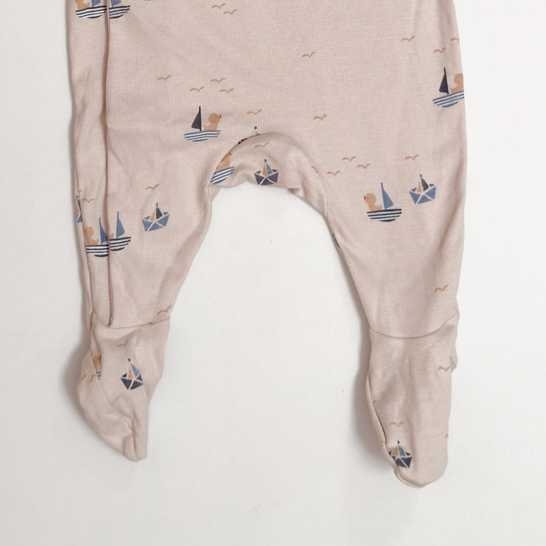 BEIGE PRINTED SLEEPSUIT