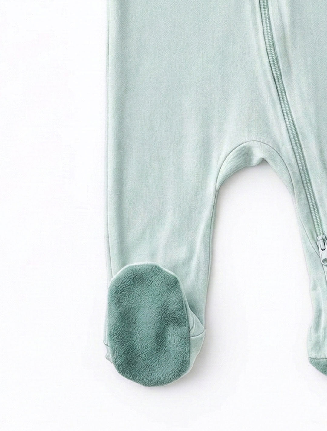 MINT GREEN VISCOUS SLEEPSUIT