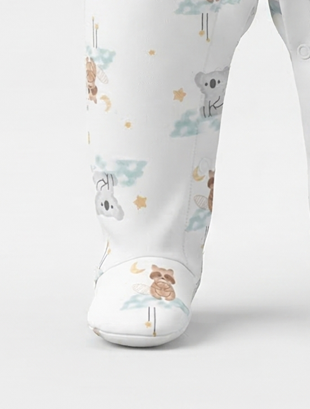 WHITE PRINTED SLEEPSUIT